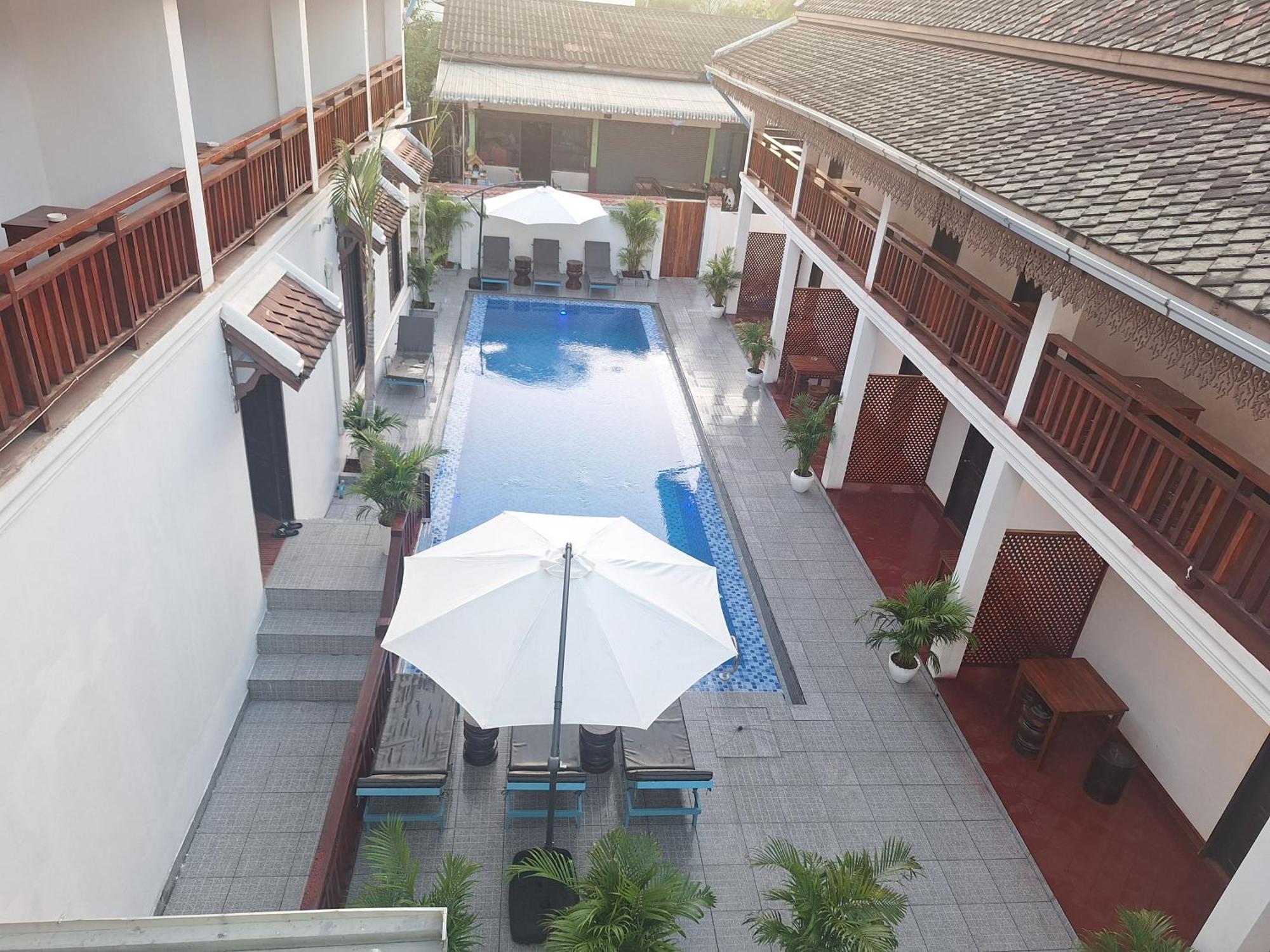 Luang Prabang Pavilion Hotel & Travel Exterior photo