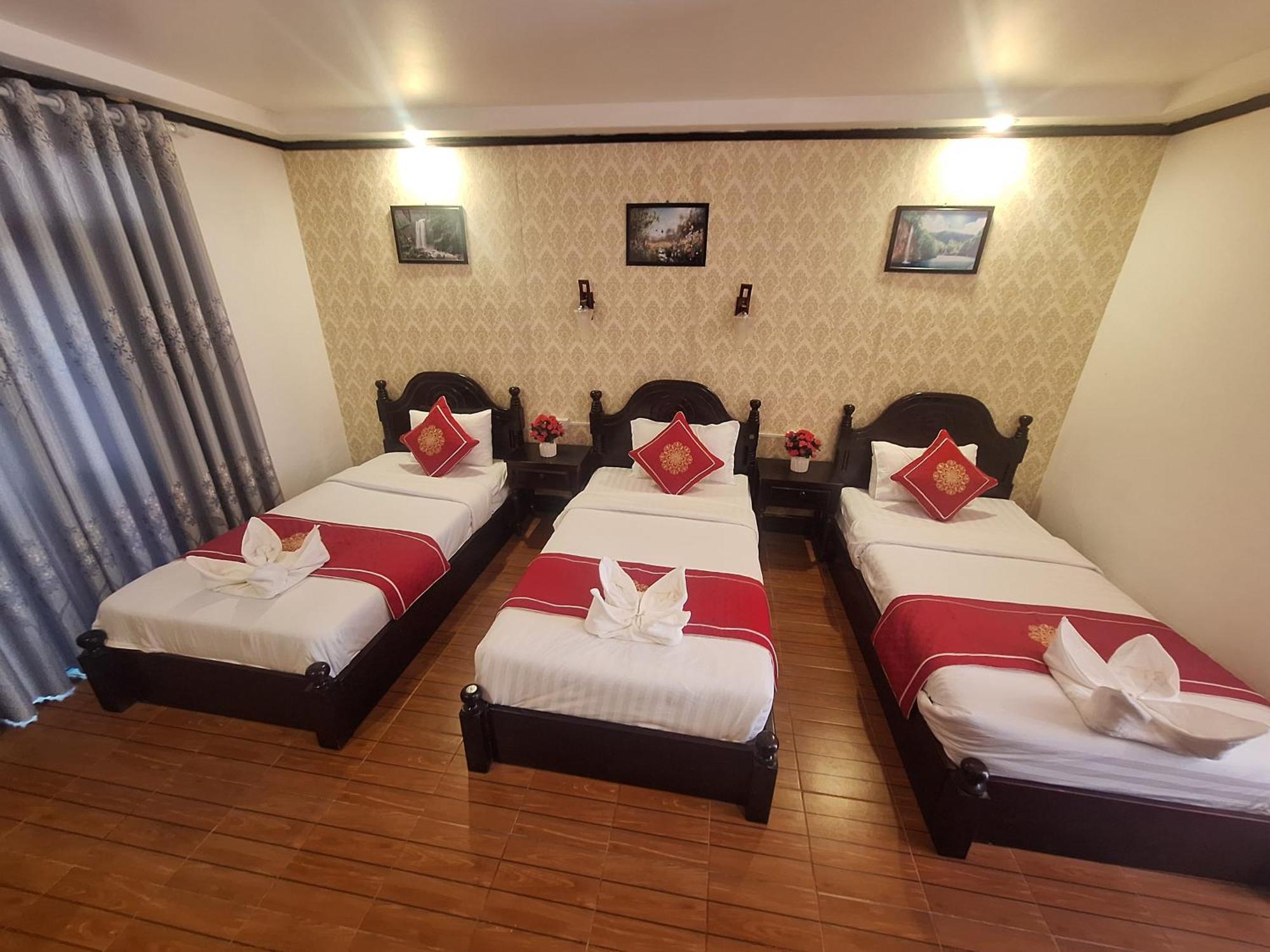 Luang Prabang Pavilion Hotel & Travel Exterior photo