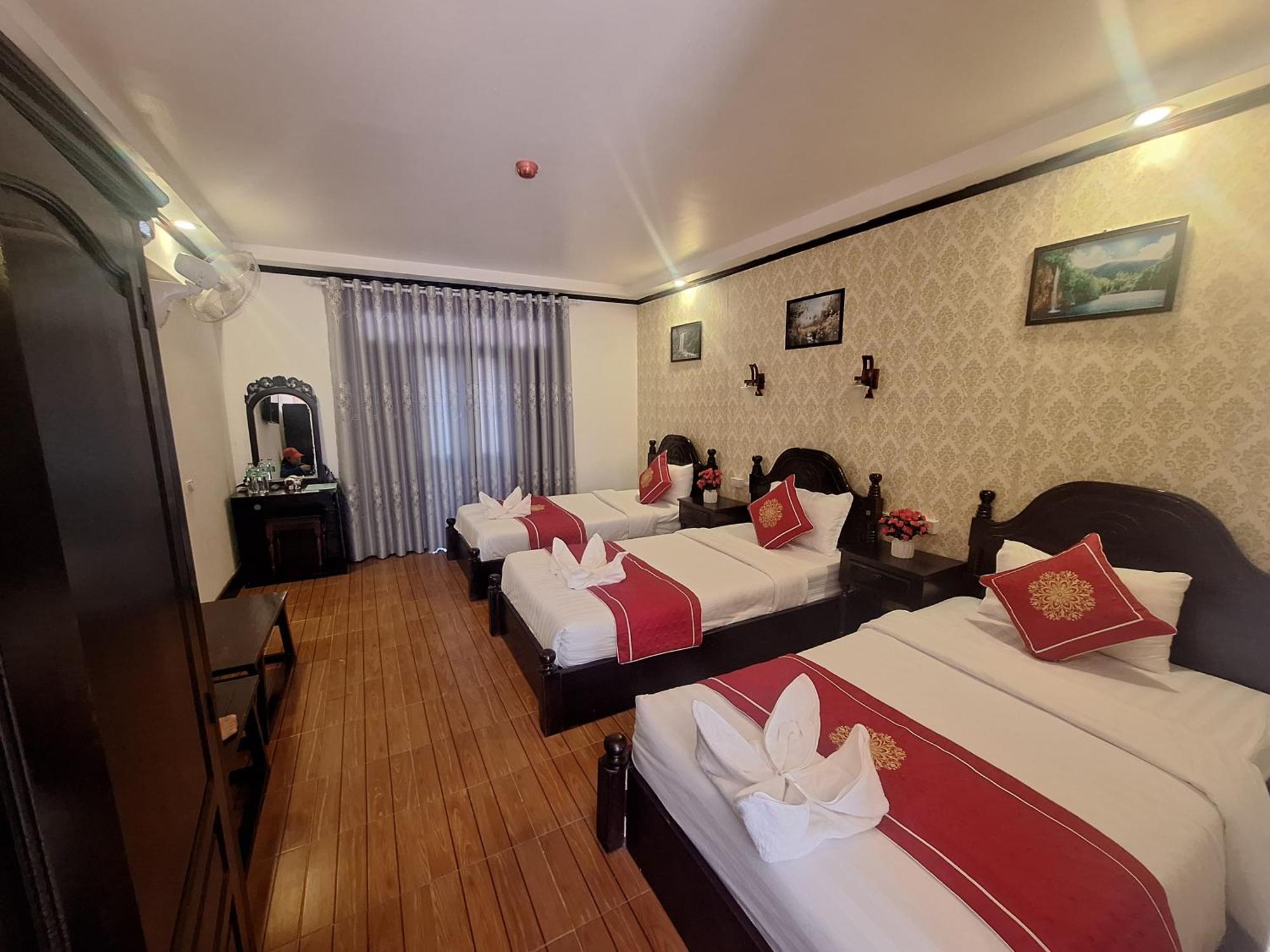 Luang Prabang Pavilion Hotel & Travel Exterior photo